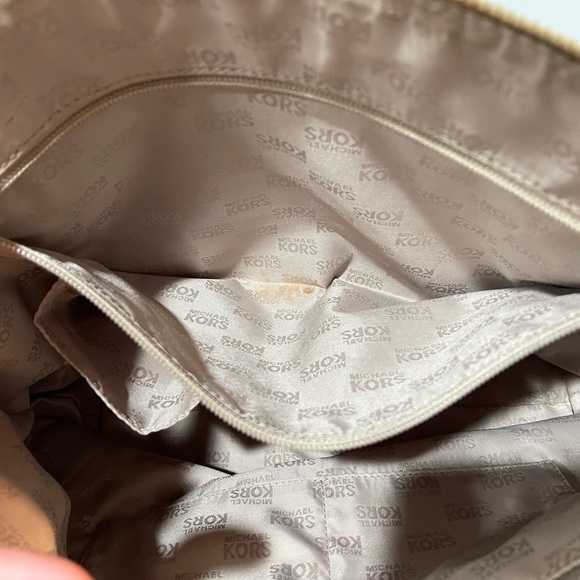 Michael Kors tote - Picture 11 of 13